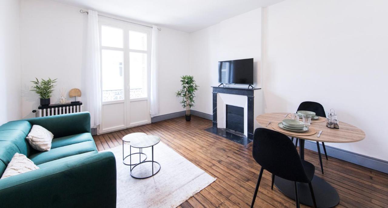 Appartement Avec Balcon A 250 M De La Gare, Hyper Centre Tours Ngoại thất bức ảnh